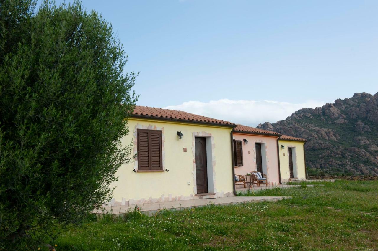 Agriturismo B&B Casteldoria Santa Maria  Exterior foto