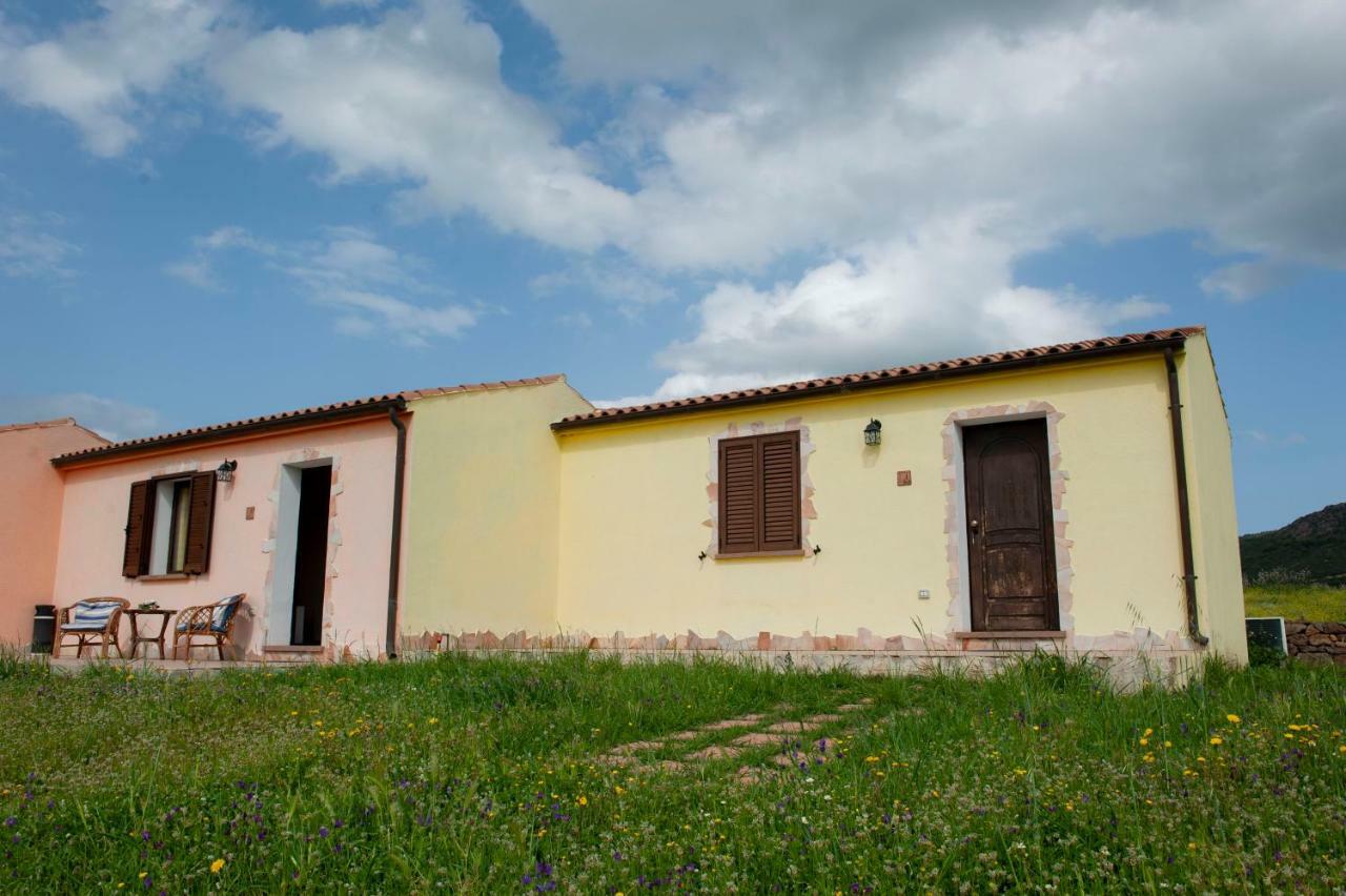 Agriturismo B&B Casteldoria Santa Maria  Exterior foto